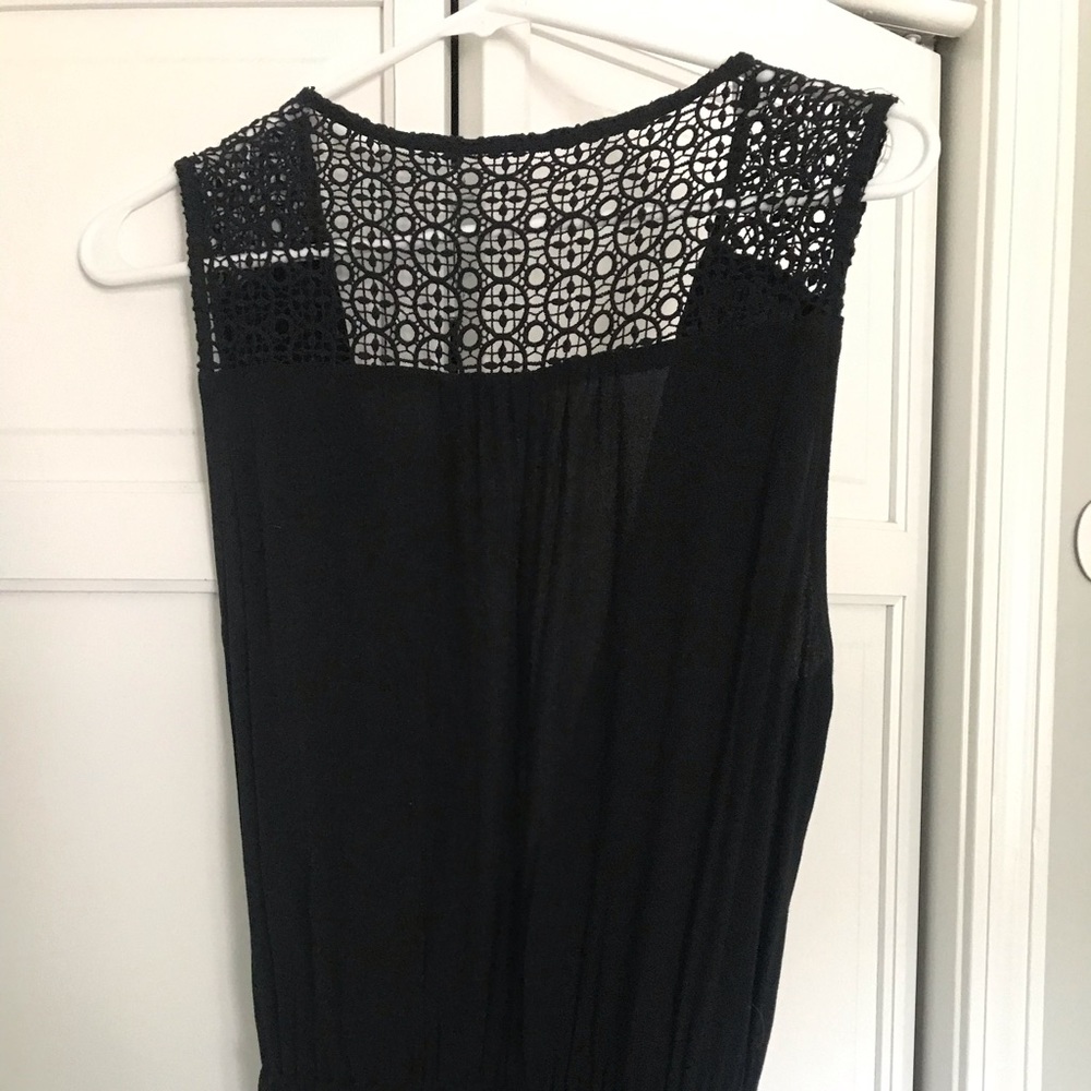 NEW GAP Sleeveless Wrap Tie Crochet Back Jumpsuit - Picture 9 of 9